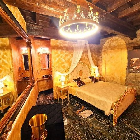 Suite Caravaggio Albavilla ภายนอก รูปภาพ