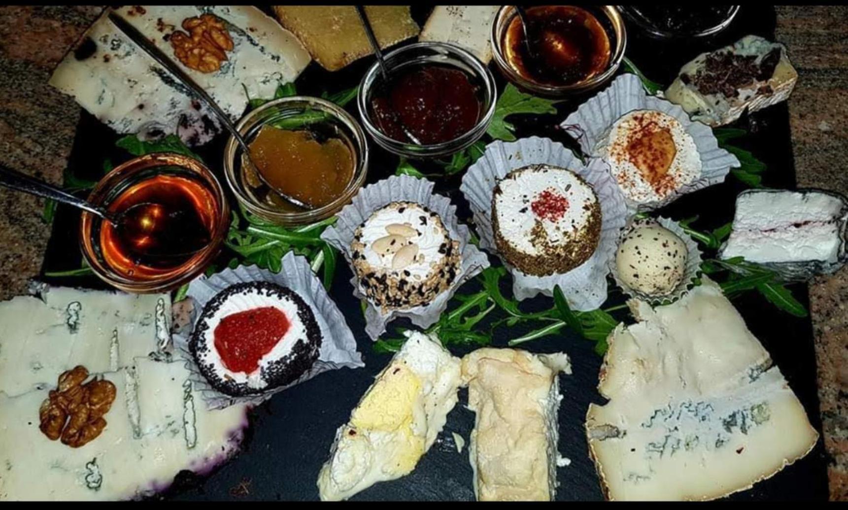 Suite Caravaggio Albavilla ภายนอก รูปภาพ